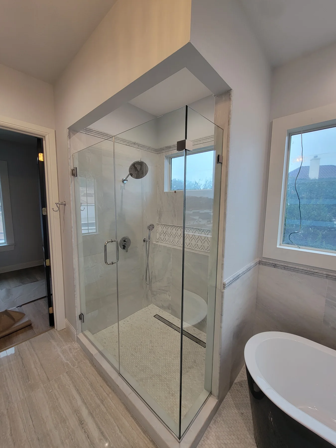 Euro Custom Glass Interiors completed project 28
