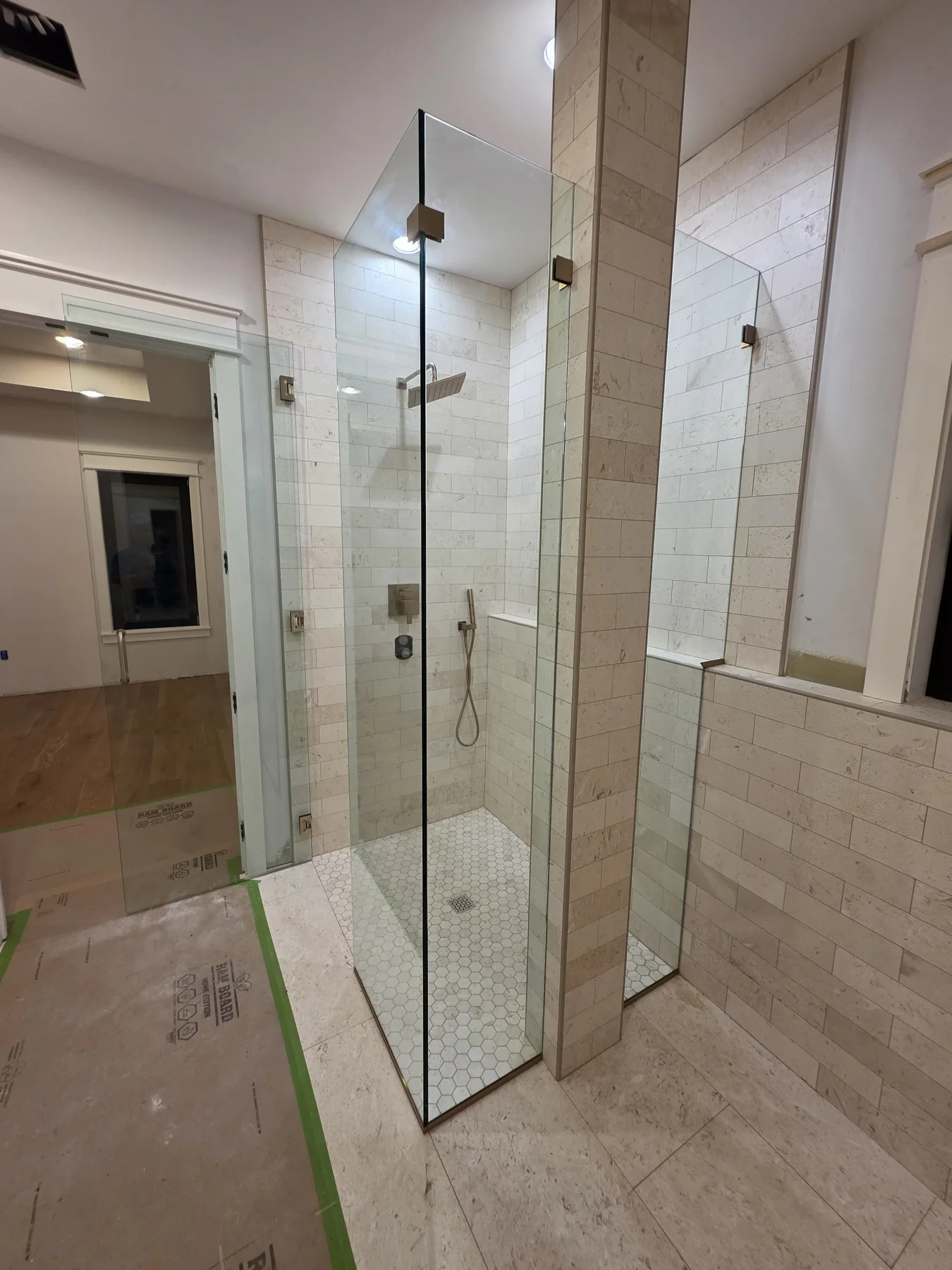 Euro Custom Glass Interiors completed project 62